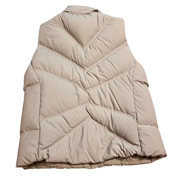LL Bean Women’s Goose Down Puffer Vest Size Small Gray Insulated Warm Outdoor - Picture 2 of 5